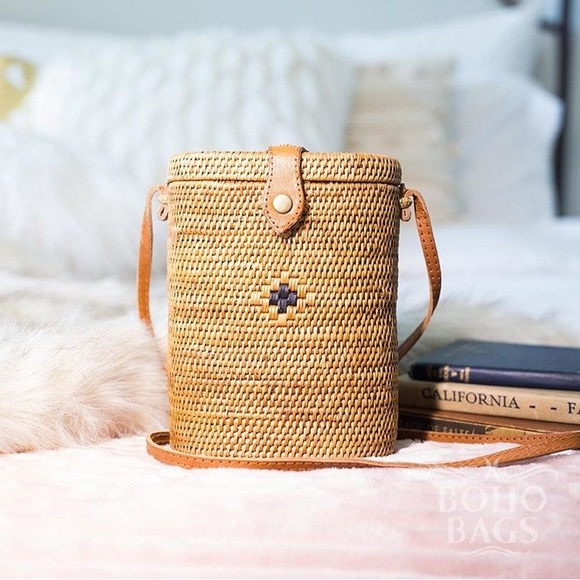 Free People Handbags - NWOT HANDMADE AUTHENTIC Rattan woven boho bag